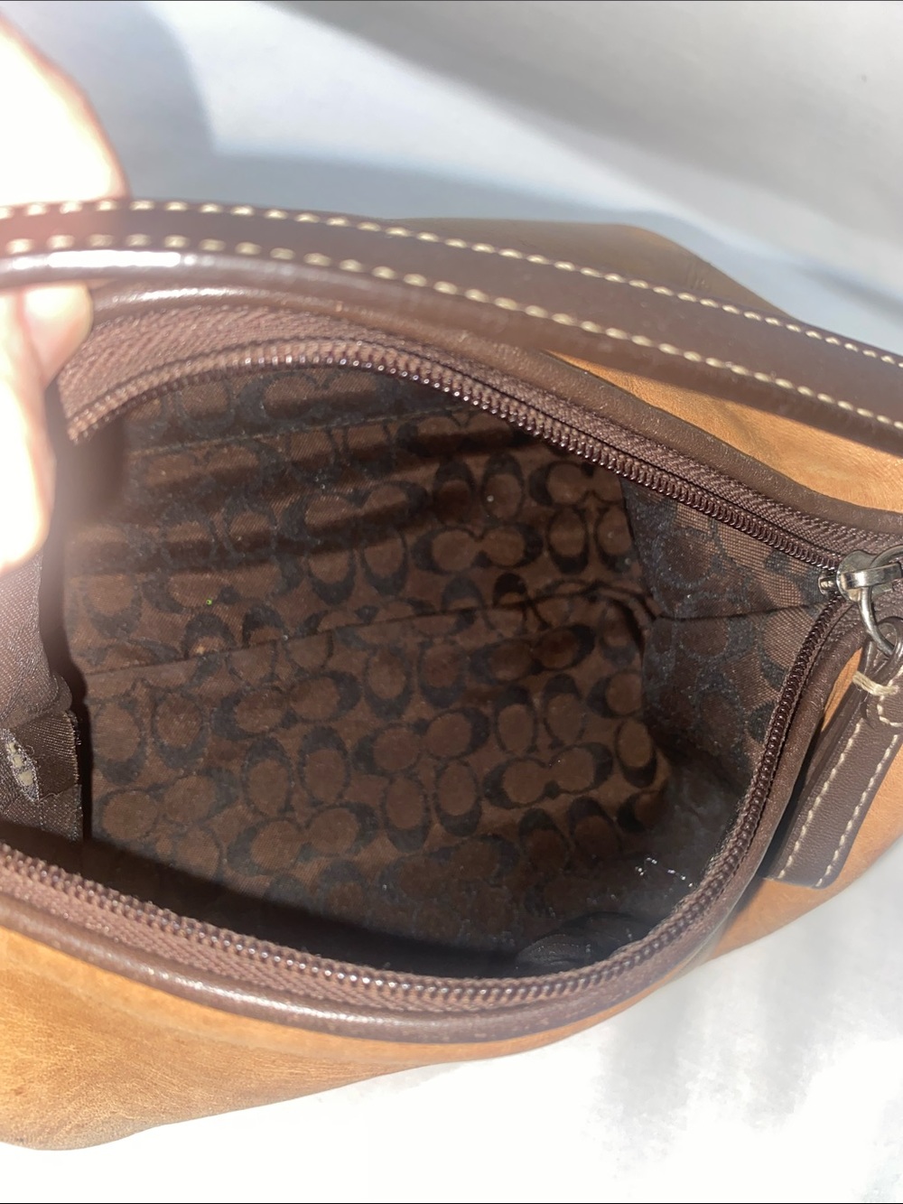 Coach Tan Leather Hobo with Dark Brown Strap - Picture 7 of 10